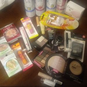 Huge make up and shaving lot